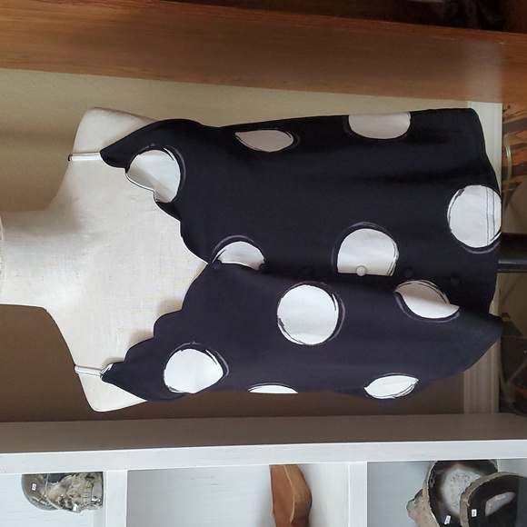 Sleeveless shirt - Picture 1 of 3